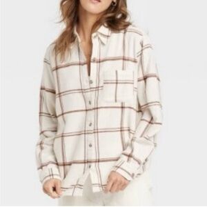 Universal Thread 100% Cotton Button Down